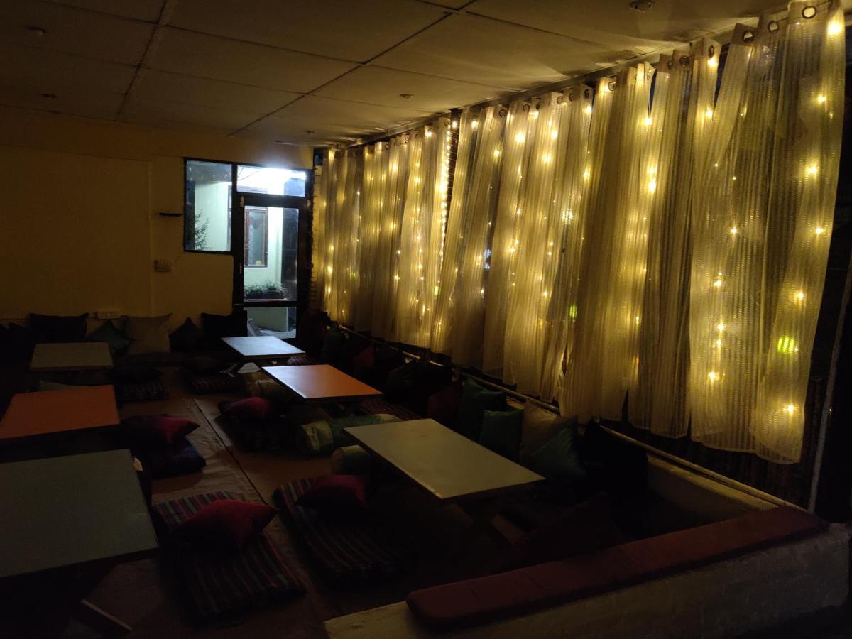 Moustache Mcleodganj Hostel McLeod Ganj Exterior photo